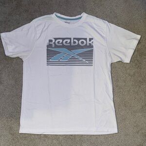 Reebok White and Blue Men's Graphic Tee